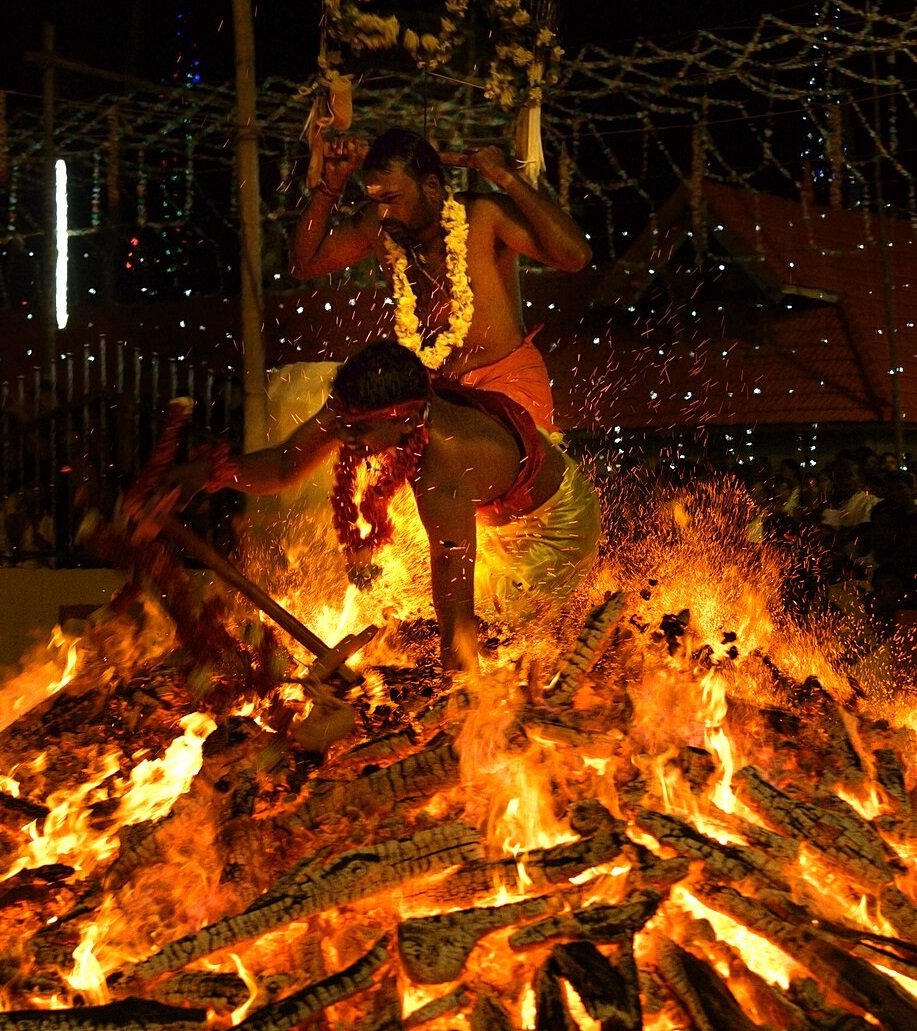 Agni kavadi 